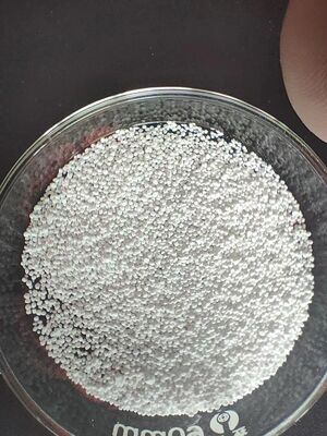 Bezwonny, powlekany maślan sodu wspomagający wzrost, 50% minimum