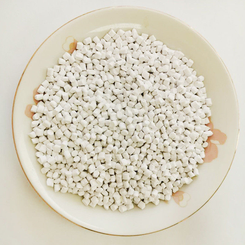 Powolne uwalnianie 70% Butyran wapnia powlekany 50% plus butyran sodu 20% CAS 5743-36-2 dla wody